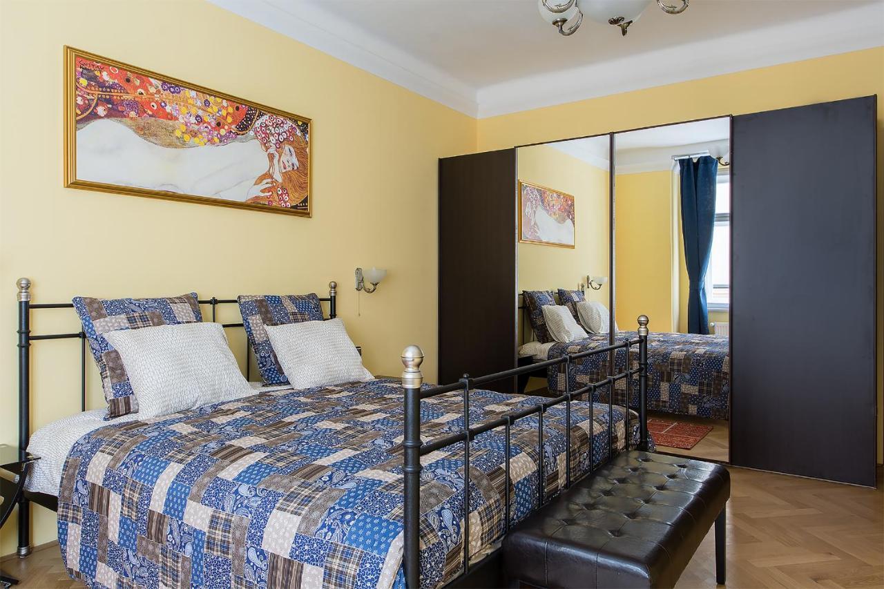In Heart Of Prague - 2Br 2Ba Elegant Downtown Apt Bagian luar foto